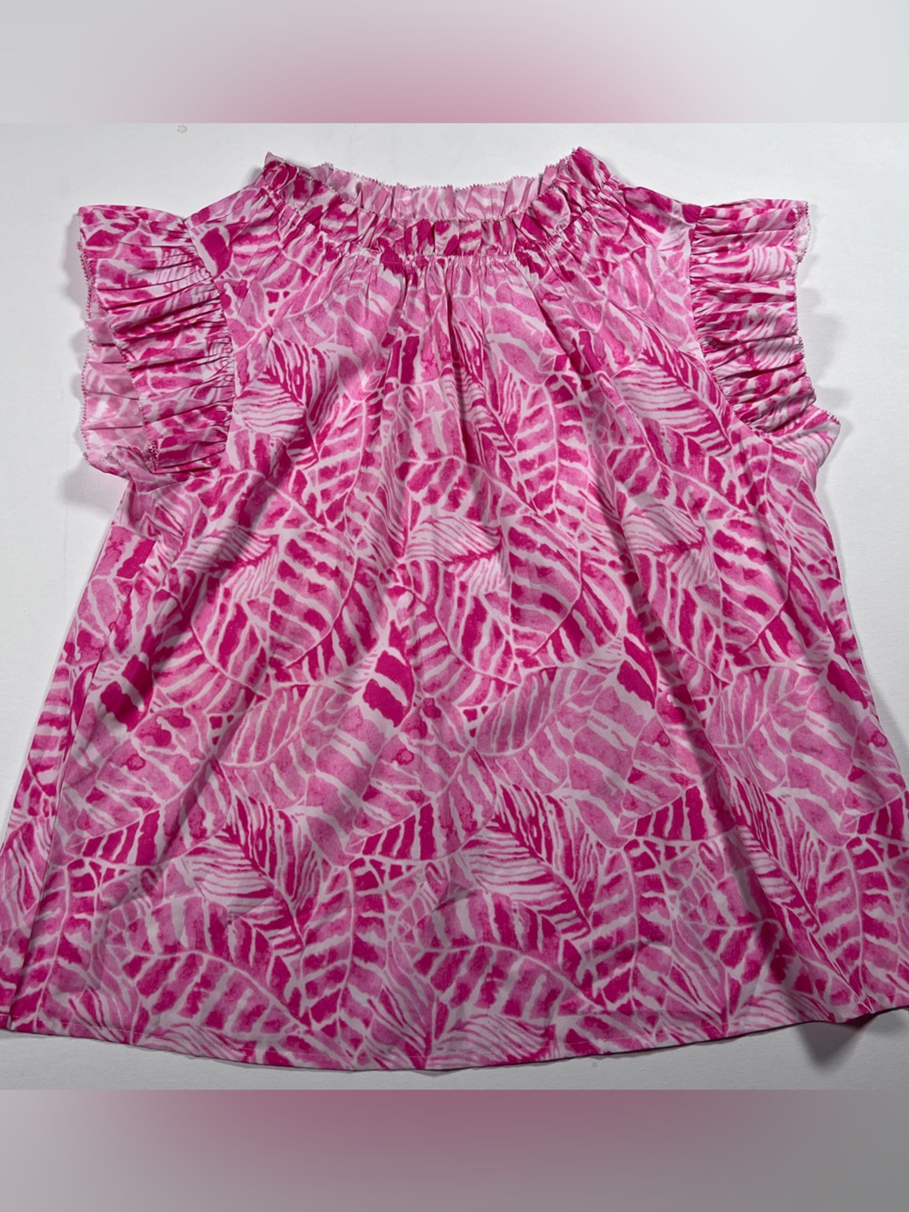 THML The Eliana Flutter Sleeve Top Pink Leaves M